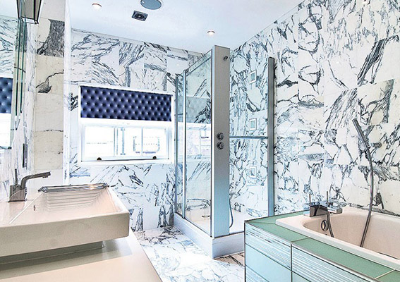 Mayfair, London. Bathroom